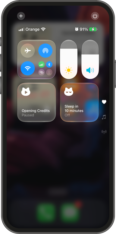 Control Center, with Novelwave's play control and a sleep timer control set to 10 minutes